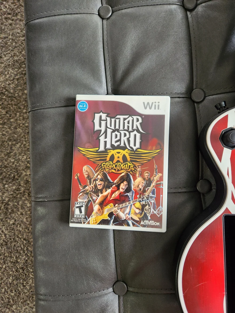 Nintendo Wii Aerosmith Game & Guitar